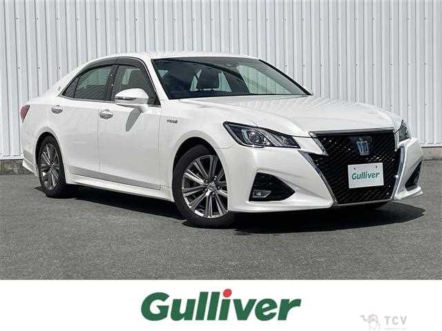 2016 Toyota Crown Hybrid