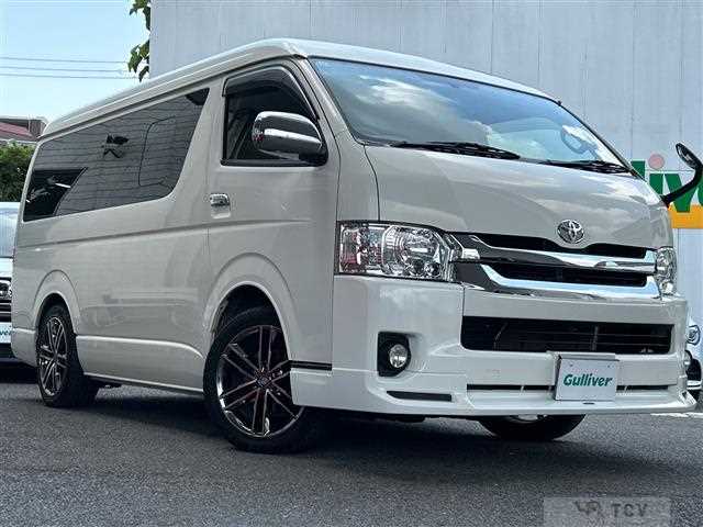 2015 Toyota Hiace