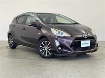 2016 Toyota AQUA