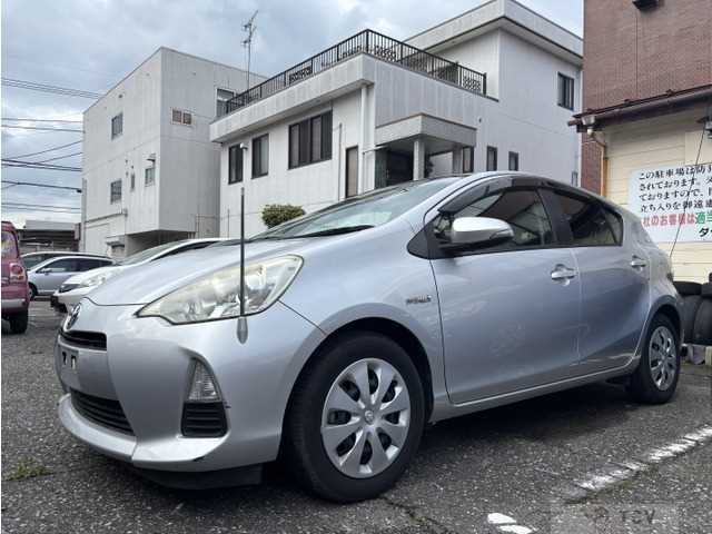 2012 Toyota AQUA