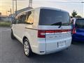 2013 Mitsubishi Delica D5