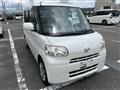 2011 Daihatsu Tanto