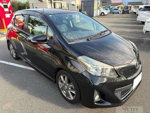 2012 Toyota Vitz