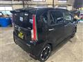 2015 Daihatsu Move Custom