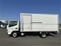 2014 Mitsubishi Canter
