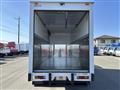 2014 Mitsubishi Canter