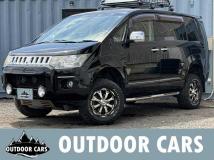 2011 Mitsubishi Delica D5