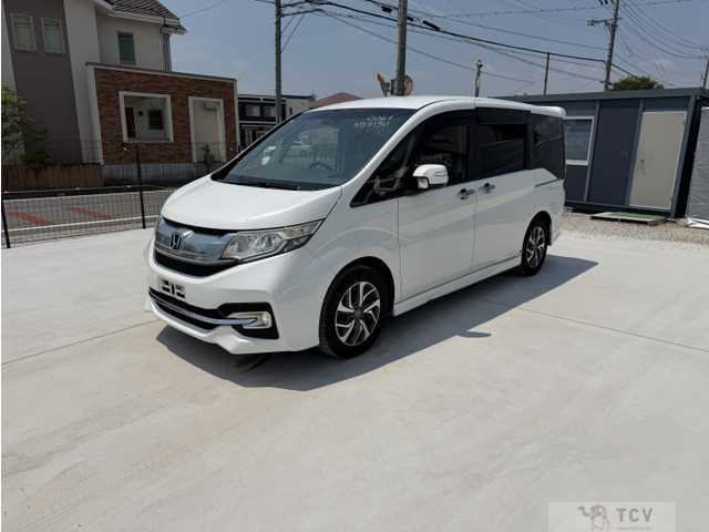 2016 Honda Step WGN