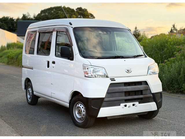 2018 Daihatsu Hijet Cargo