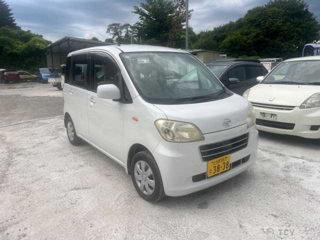 2010 Daihatsu Tant Exe