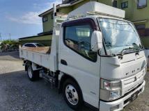 2014 Mitsubishi Canter