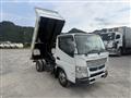 2014 Mitsubishi Canter