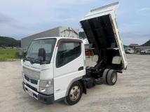 2014 Mitsubishi Canter
