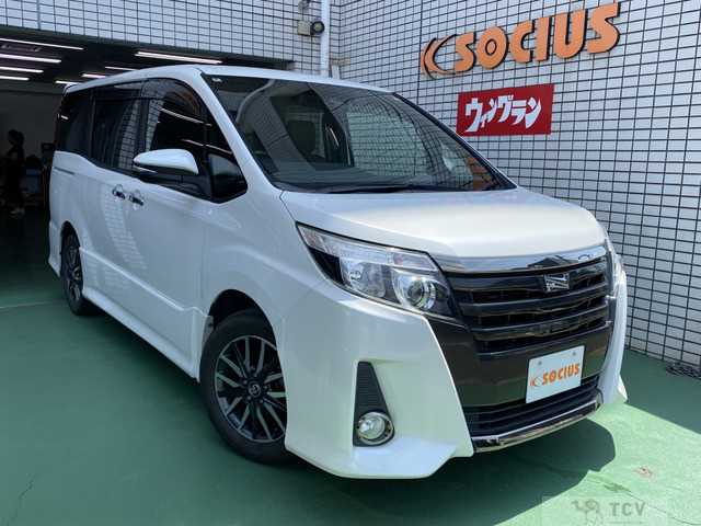 2016 Toyota Noah