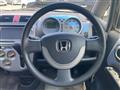 2005 Honda Life
