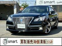 2014 Toyota Crown