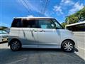 2010 Nissan ROOX