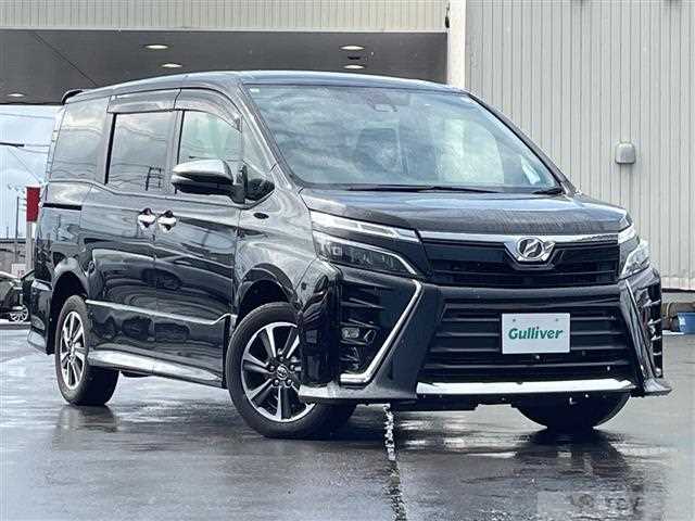 2017 Toyota Voxy