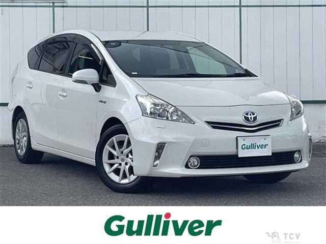 2012 Toyota PRIUS α