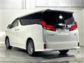 2019 Toyota Alphard Hybrid