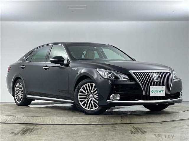 2015 Toyota Crown Majesta