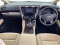 2019 Toyota Alphard Hybrid