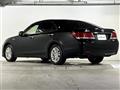 2013 Toyota Crown Hybrid