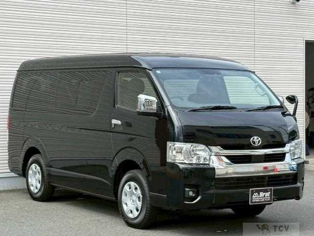 2025 Toyota Hiace