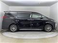 2022 Toyota Alphard Hybrid