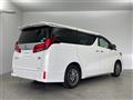 2020 Toyota Alphard Hybrid