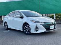 2018 Toyota Prius PHV