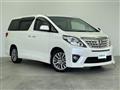 2013 Toyota Alphard
