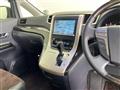 2013 Toyota Alphard