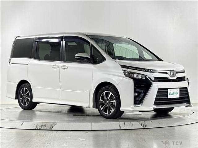 2017 Toyota Voxy