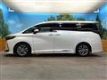 2024 Toyota Alphard Hybrid