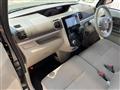 2017 Daihatsu Tanto