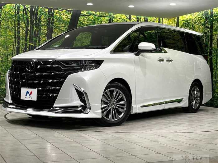 2025 Toyota Alphard Hybrid