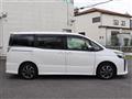 2017 Toyota Voxy