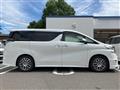 2017 Toyota Vellfire