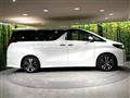 2022 Toyota Alphard