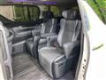 2022 Toyota Alphard