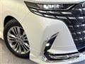 2025 Toyota Alphard