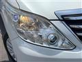 2012 Toyota Alphard