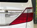 2013 Toyota Alphard