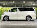 2013 Toyota Vellfire
