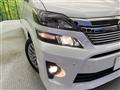 2014 Toyota Vellfire