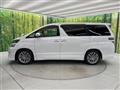 2014 Toyota Vellfire