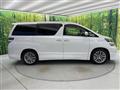 2014 Toyota Vellfire