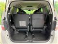 2014 Toyota Vellfire