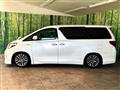 2014 Toyota Alphard Hybrid